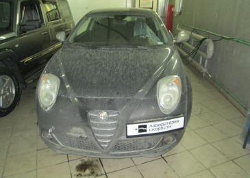 Alfa Romeo MITO 1.3 JTD 95hp MT 2009 года выпуска